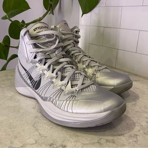 Nike Hyperdunk TB Shoes Mens Size 12 Silver Basketball Shoes 599537-001